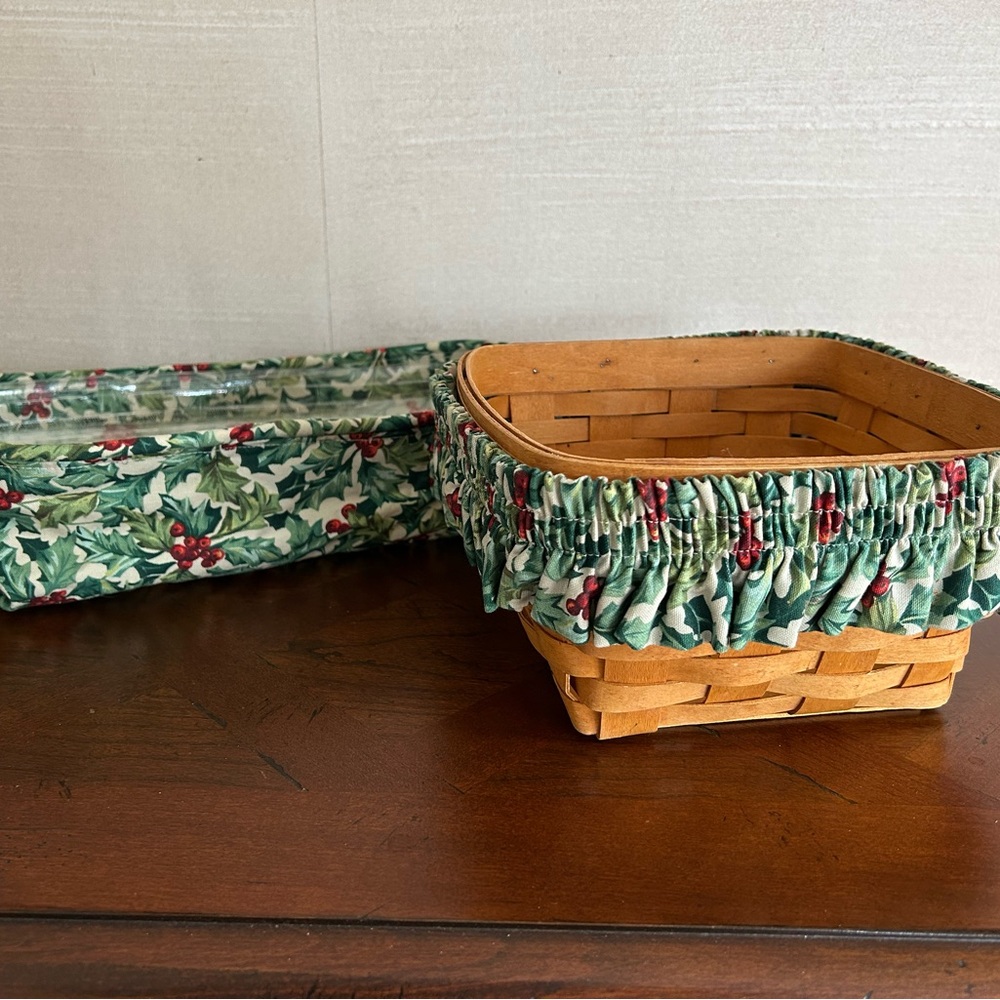 Longaberger Basket Liner and Garter - Holiday - Christmas Holly and Berry Design